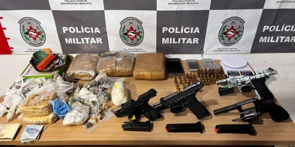 Polícia apreende quatro armas, mais de 90 munições e drogas durante operação na Paraíba
