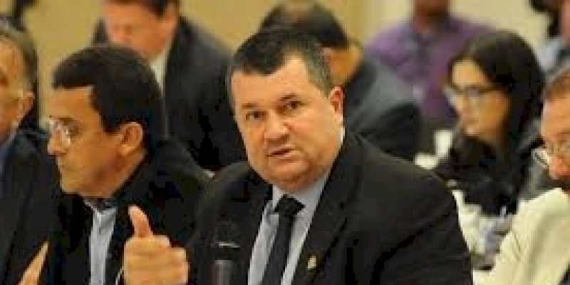 George Coelho convoca prefeito e prefeitas a aderir movimento por renovação da CNM