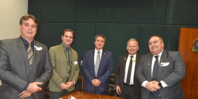 Efraim Filho defende o papel de conciliador para Oficiais de Justiça