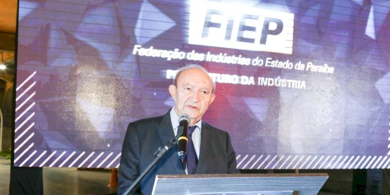 FIEP realiza Diálogo Empresarial em comemoração ao mês da indústria