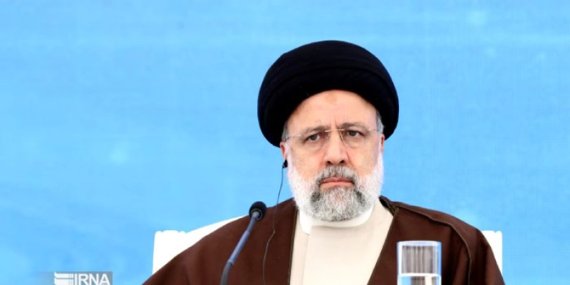 Ebrahim Raisi, presidente do Irã, morre em queda de helicóptero