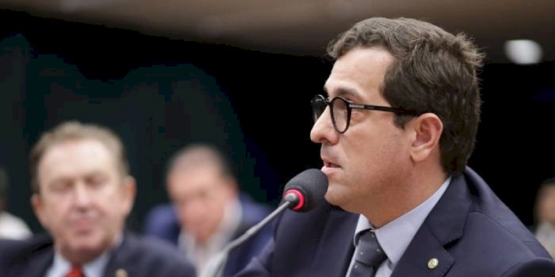 Gervásio sugere que Ministério das Cidades realize concurso de projetos arquitetônicos para o Minha Casa, Minha Vida