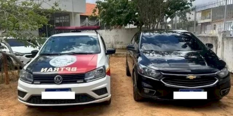  Polícia Militar recupera automóvel roubado, no Sertão da Paraíba
