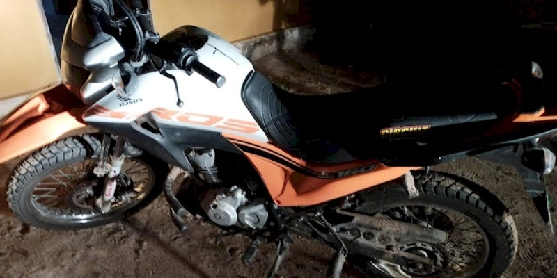Policiais Militares recuperam moto com queixa de roubo/furto