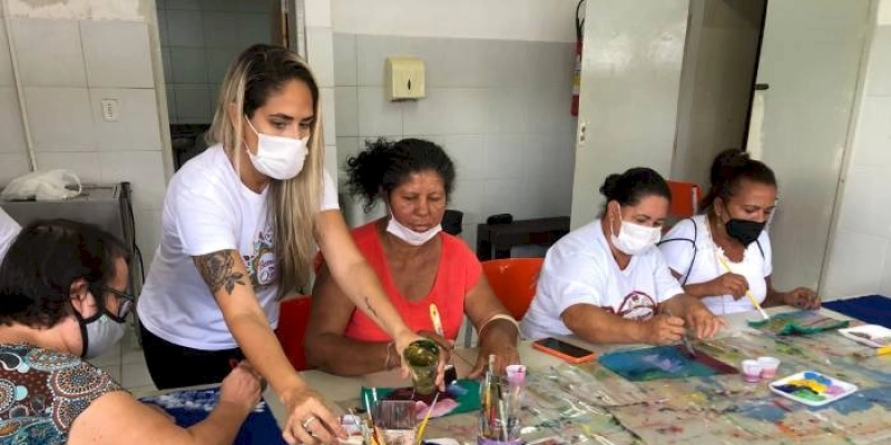 Oficina de empoderamento feminino transforma vida de mulheres em sofrimento mental
