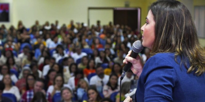 No I Seminário Intersetorial do Bolsa Família, Pollyanna Dutra destaca papel transformador do programa na Paraíba: “Uma ponte para um futuro melhor”