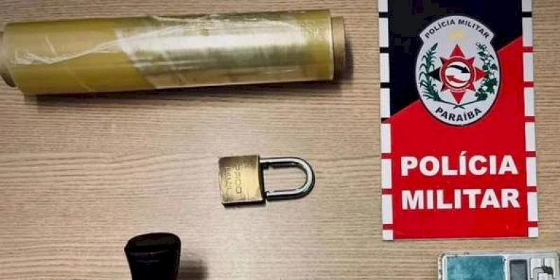 Polícia Militar apreende revólver e drogas durante abordagem no interior da Paraíba