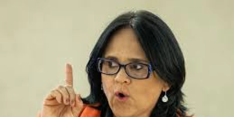 Damares pede que vazamento de dados de menina estuprada seja investigado