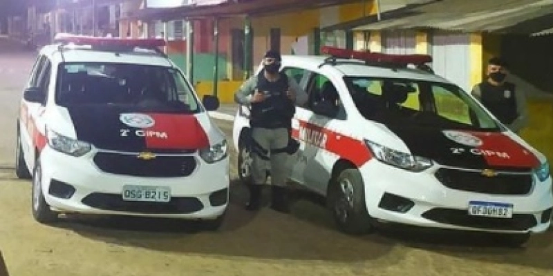 Polícia Militar detém três pessoas e recupera bicicleta furtada
