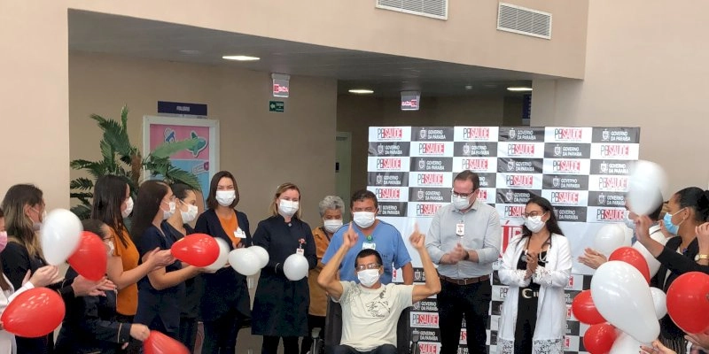 Primeiro paciente que realizou transplante de coração no Hospital Metropolitano recebe alta 
