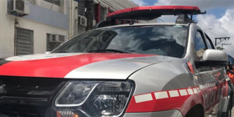 Desconhecidos arrombam loja e furtam objetos no município de Pombal; veja