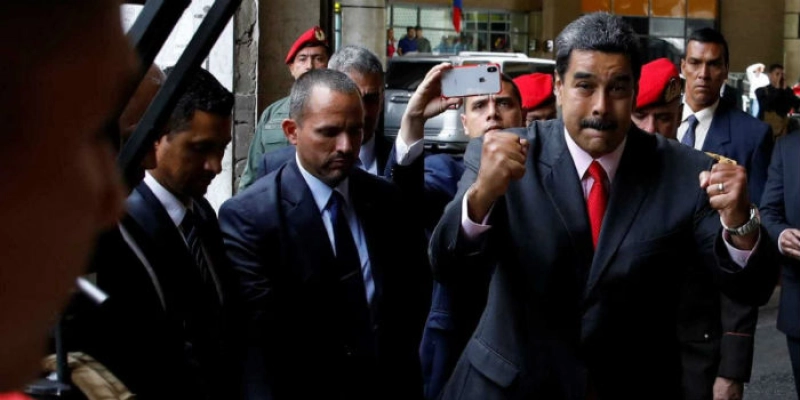 Maduro anuncia aumento de 103% em salário mínimo na Venezuela; Confira