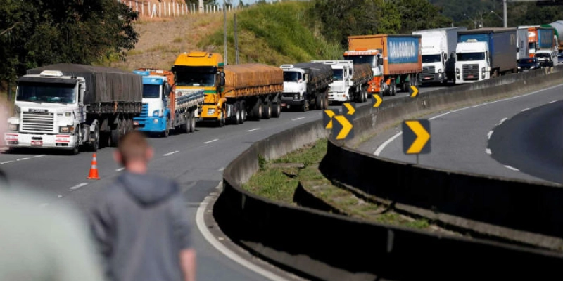 Segundo Gerente do IBGE, greve dos caminhoneiros prejudicou varejo
