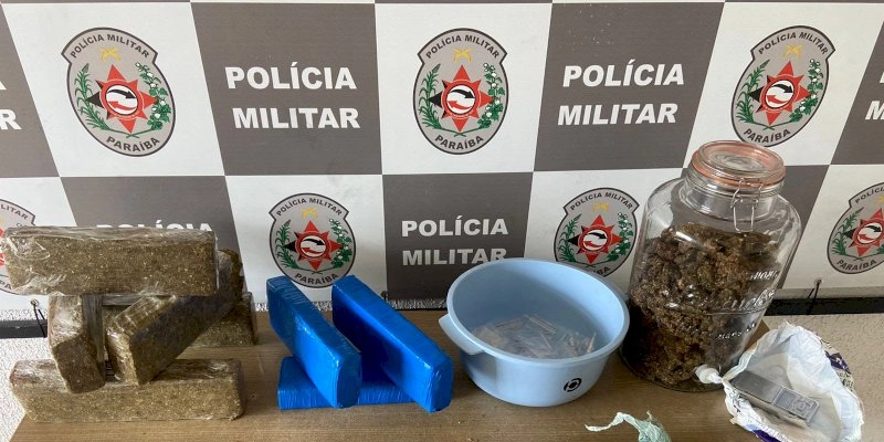 Polícia Militar apreende carregamento de drogas que seriam distribuídas neste final de ano