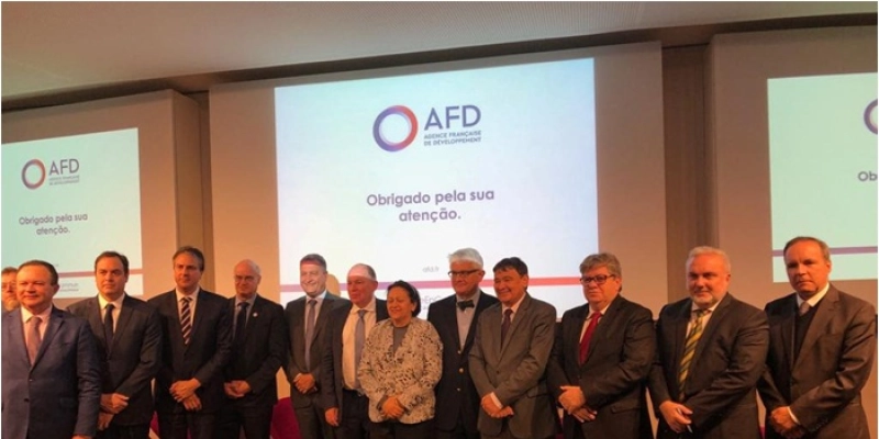 Governadores do Nordeste discutem linhas de crédito com agência francesa