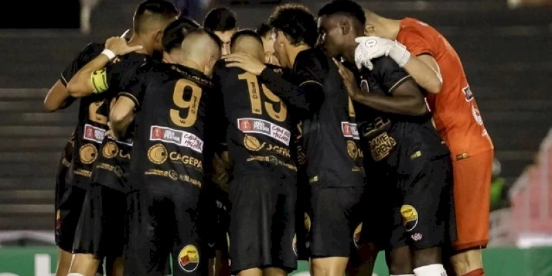 Botafogo-PB e Serra Branca empatam sem gols, pela partida de ida da Semifinal do Paraibano