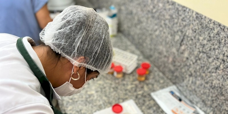 Complexo Clementino Fraga realiza teste para detecção de tuberculose com resultado em 25 minutos