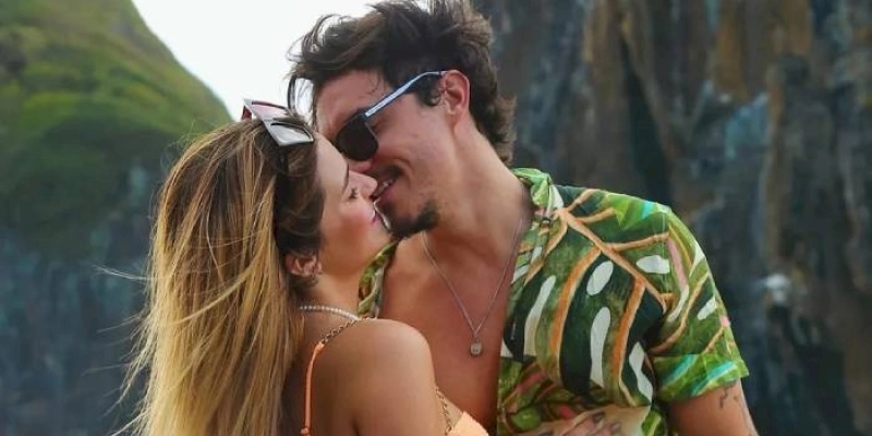 Viih Tube rebate críticas sobre relação com Eliezer: ‘Tô nem aí quem shippa ou não’