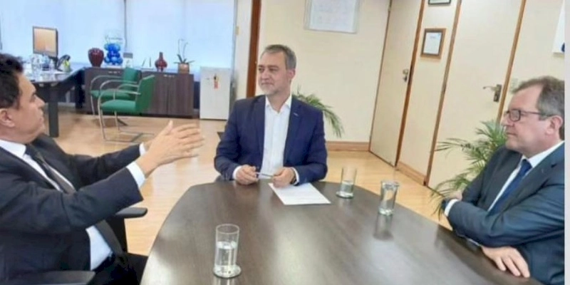Em reunião com o presidente da Conab, prefeito Tyrone solicita a entrega cestas básicas para beneficiar famílias carentes
