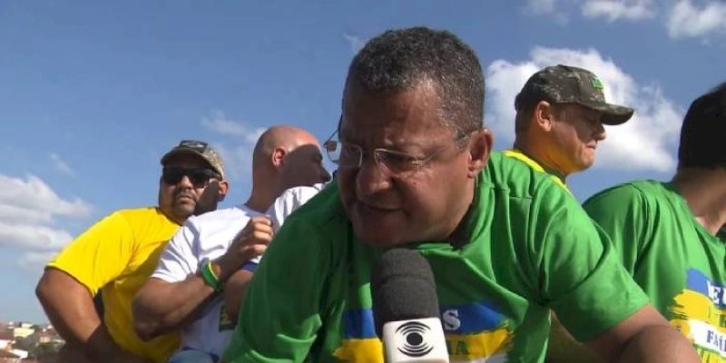 Nilvan Ferreira promete pagar bolsa desempenho a policiais da Paraíba