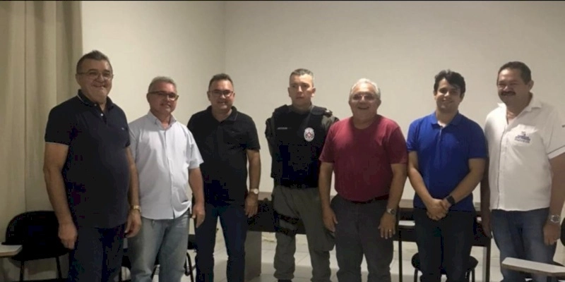 14º Batalhão promove reunião com representantes da CDL do município de Pombal 