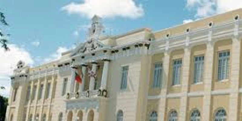 Homem que invadiu residência da ex, a fotografou com roupas intimas é condenado pelo TJPB  