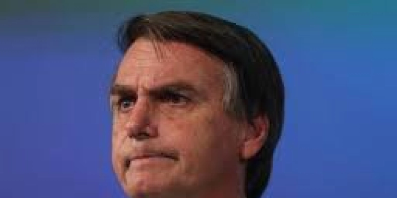 Bolsonaro responde a Ciro: "Ele está tendo coragem de elogiar Hitler"