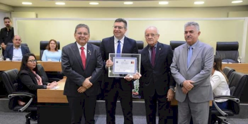 Assembleia concede Cidadania Paraibana ao juiz federal Bianor Arruda Bezerra Neto
