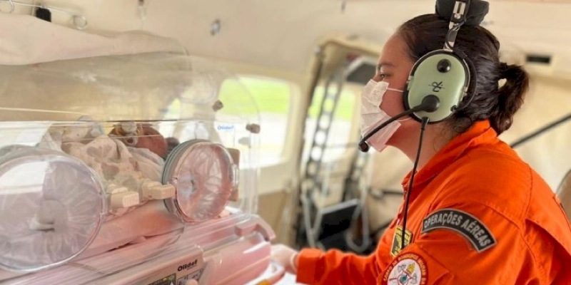 Resgate aeromédico leva bebê de volta para ser tratado junto da família, em Cajazeiras