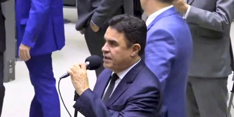 Deputado Wilson Santiago pede celeridade em ações que garantam segurança nas escolas