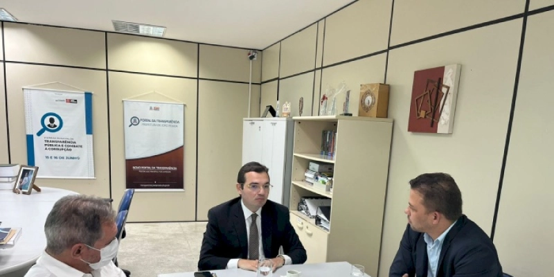 Prefeitura de João Pessoa troca experiência em boas práticas em gestão pública com município de Pedras de Fogo