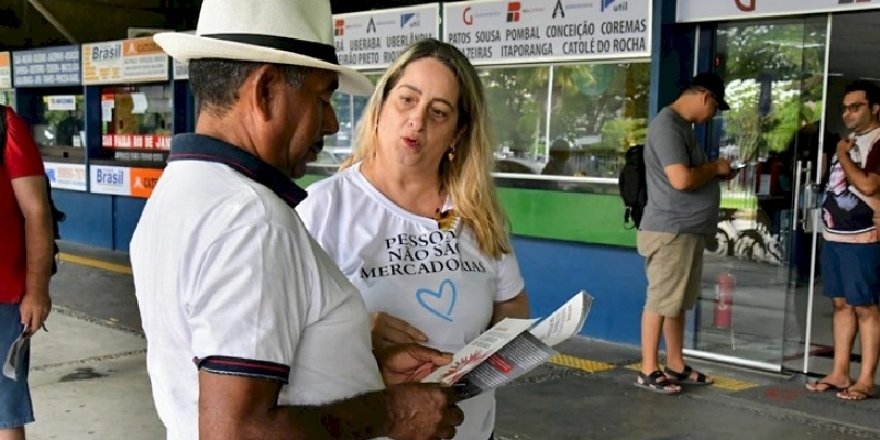 Mobilização da Sedh marca Dia Mundial do Enfrentamento do Tráfico de Pessoas em João Pessoa
