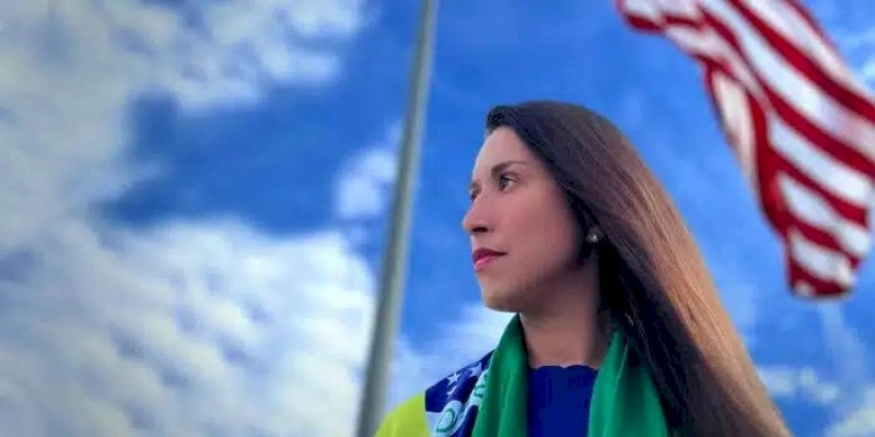 Juíza Ludmila Lins Grilo anuncia asilo político nos EUA e acusa ‘ditadura’ no Brasil