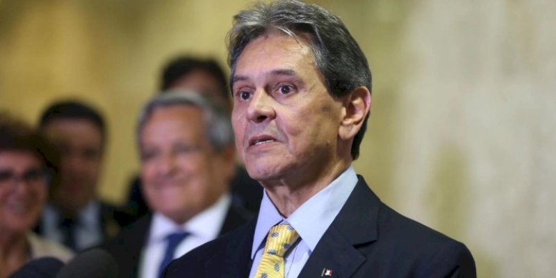 MPF denuncia Roberto Jefferson por tentativa de homicídios contra 4 policiais federais