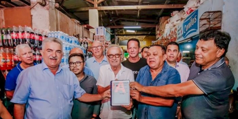 Cícero Lucena autoriza licitação para reconstrução do Mercado do Rangel