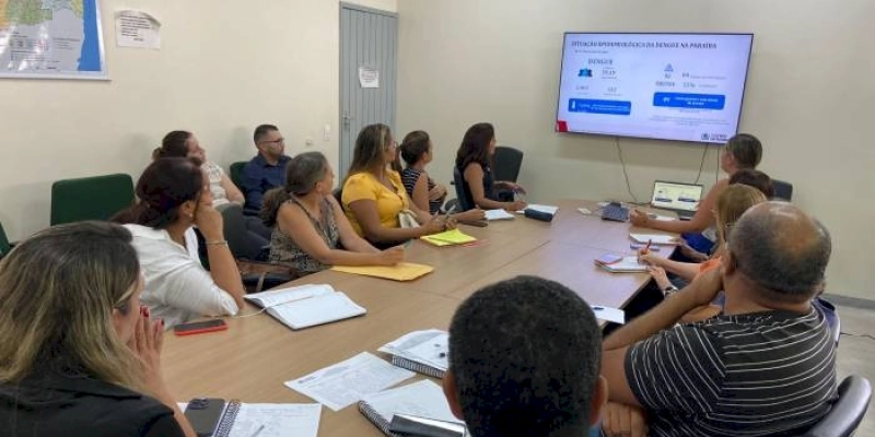Secretaria de Saúde se reúne com representantes da vigilância epidemiológica de João Pessoa para alinhar estratégias contra a dengue