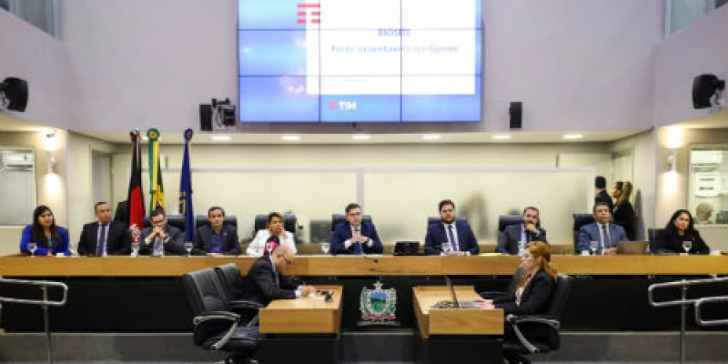 Assembleia debate proteção de dados pessoais e cadastro positivo