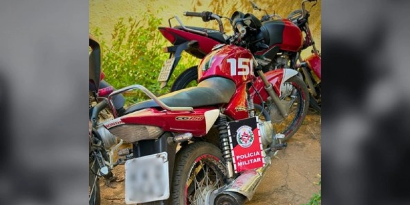 Motocicleta adulterada é recuperada pela Polícia Militar na cidade de Lagoa