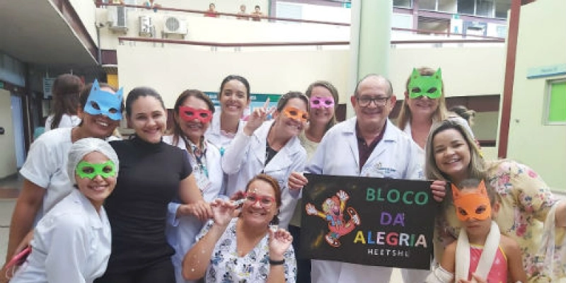Hospital de Trauma promove festa de Carnaval para crianças internas