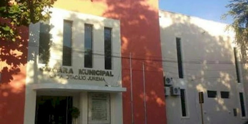 TCE pede justificativa de contratos, serviços, esclarecimento de gratificação de R$ 340 mil a servidores da Câmara de Cajazeiras 