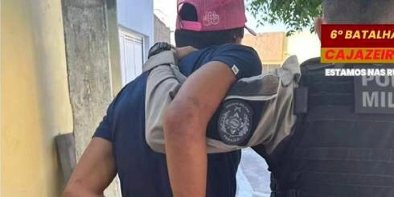 Homem acusado de roubo de motocicleta é preso em ação rápida da PM