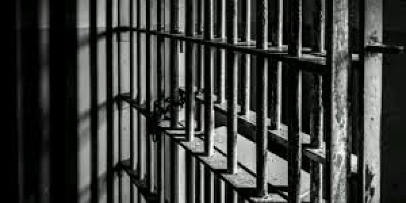 PF prende suspeitos de ligações com facções criminosas em sete estados
