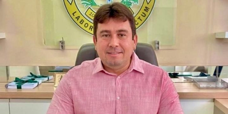Prefeito Helder Carvalho termina 1o mês de mandato entre cobranças políticas e necessidade de captar recursos