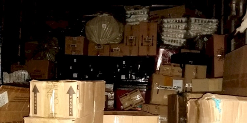 SEFAZ-PB faz apreensão de um caminhão baú com diversas mercadorias em Patos