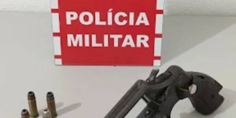  Polícia Militar apreende arma de fogo e munições, no Sertão da Paraíba