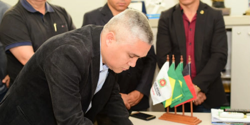 Pastor Josimar Henrique toma posse na CMCG em solenidade discreta