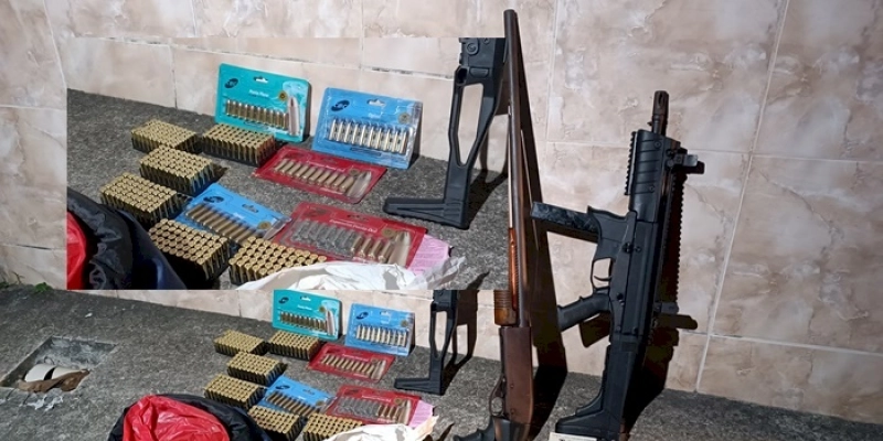 Operação apreende armas, munições e explosivos após troca de tiros