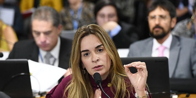 Daniella Ribeiro: 'Eu vivo com o que a gente tem hoje', senadora aposta na coesão aliada para 2026"