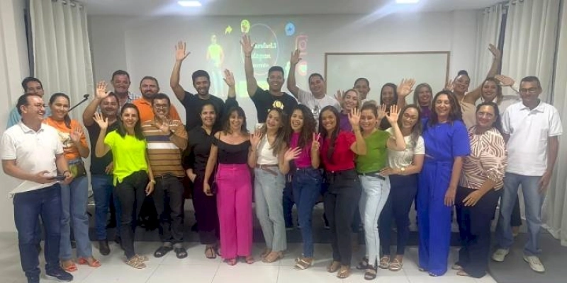 Fercont reúne empresários para discutir sobre mídia digital durante palestra com CEO em Sousa; Imagens