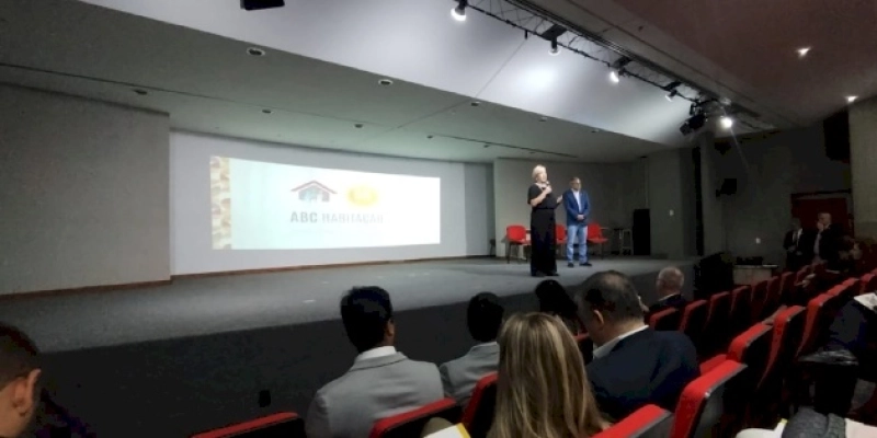Prefeitura de João Pessoa participa de encontro para avaliar o programa habitacional no Brasil